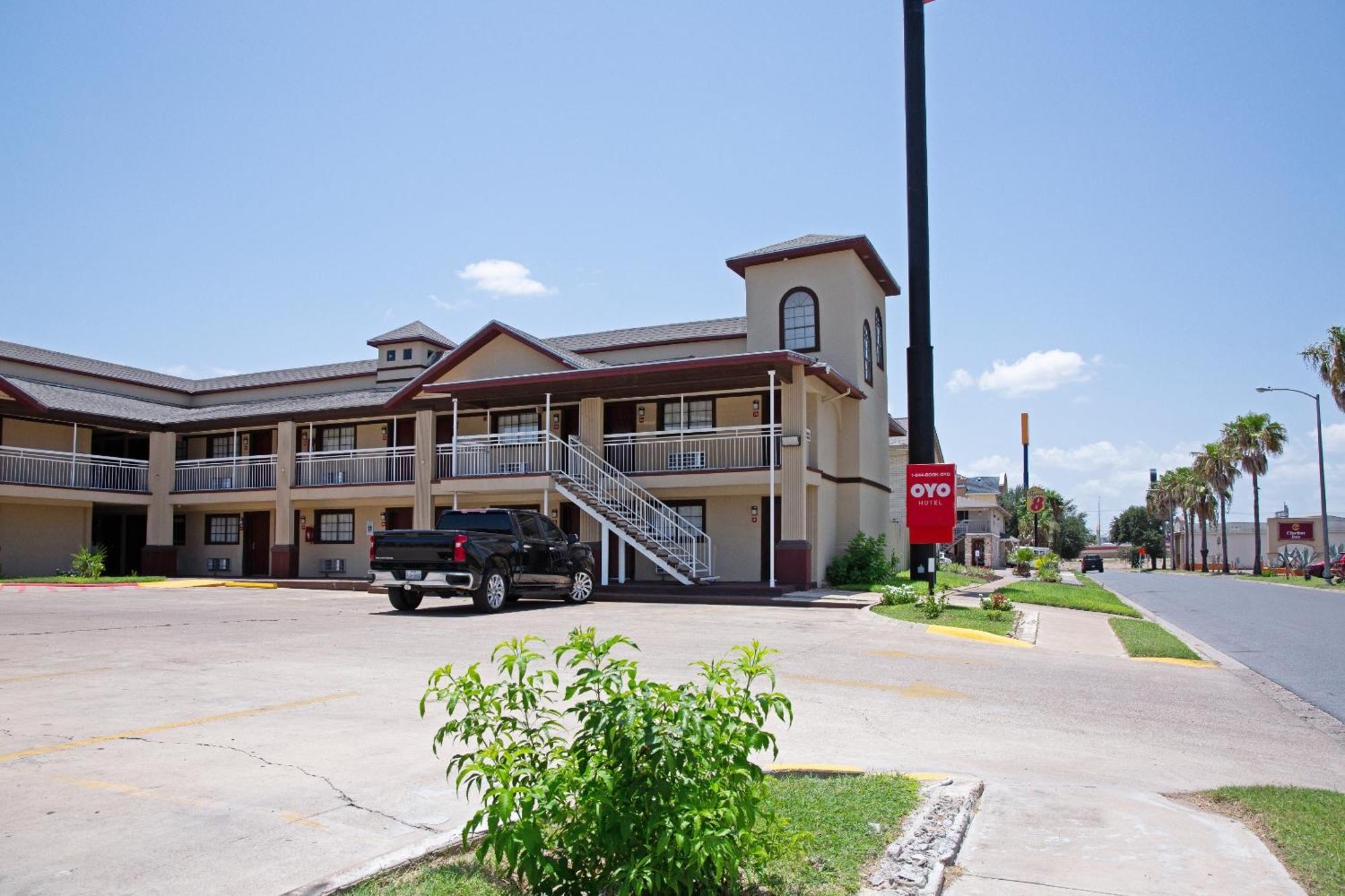 Oyo Airport South Hotel