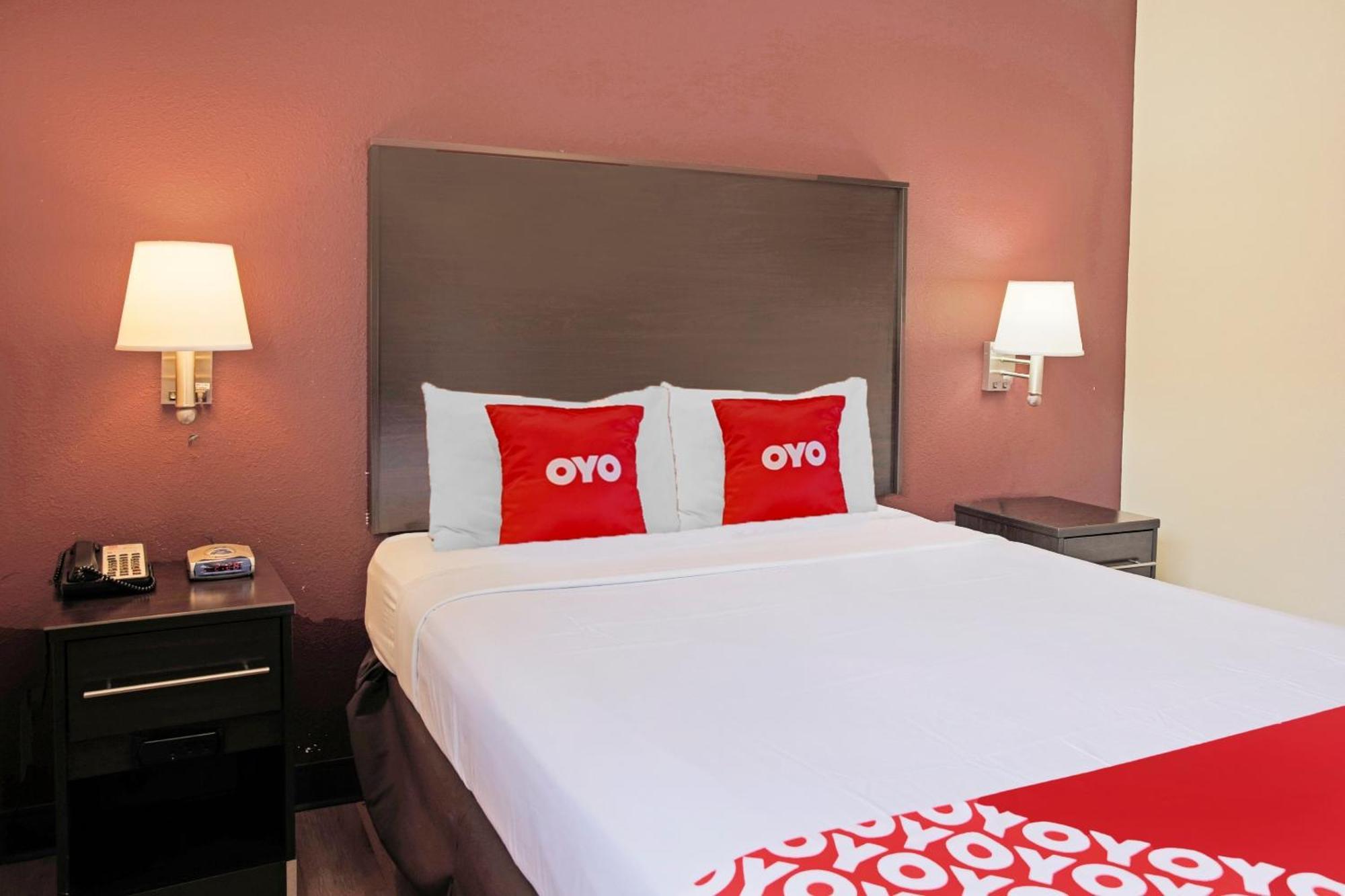 Oyo Airport South McAllen